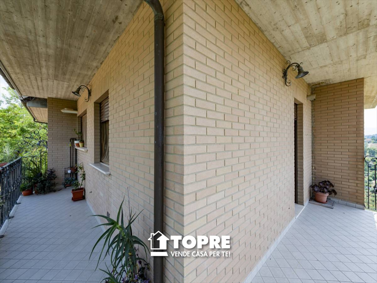 Indipendent house for sale in in S. Barbara area at Chieti - 8580107 foto 6