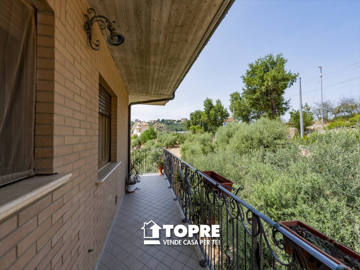 Indipendent house for sale in in S. Barbara area at Chieti - 8580107 foto 7