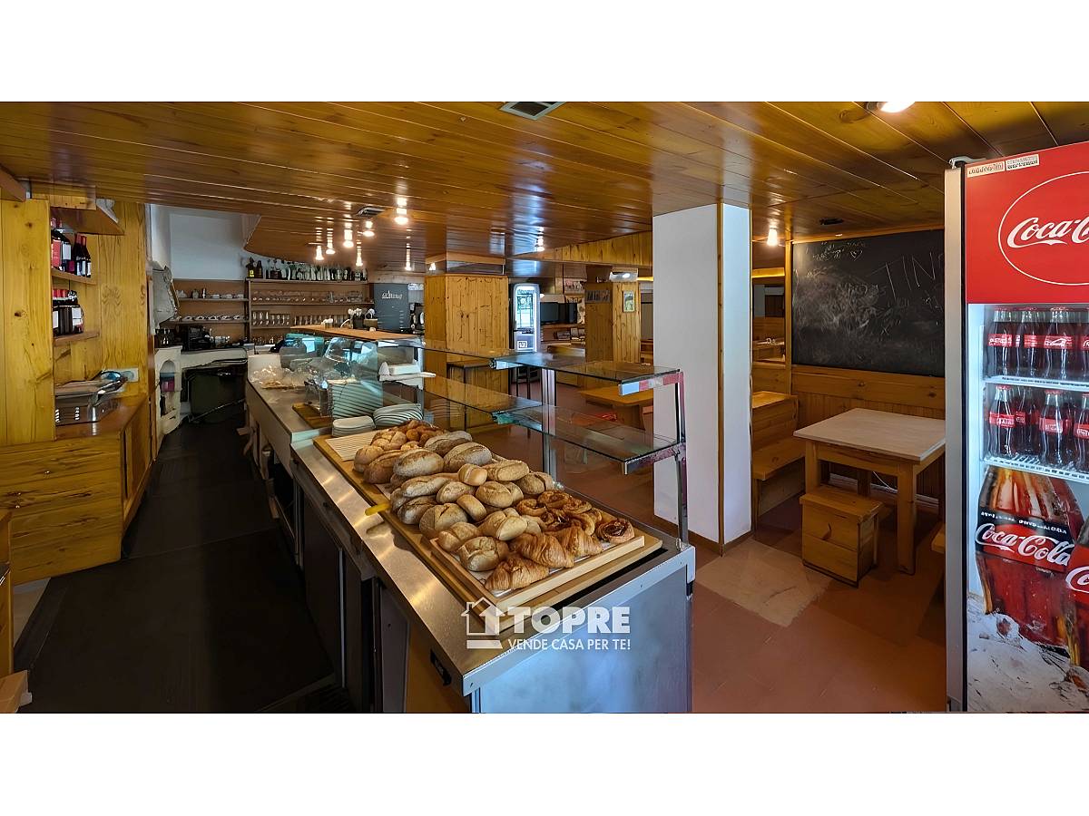 Restaurant for sale in Passolanciano centro at Pretoro - 6956258 foto 8