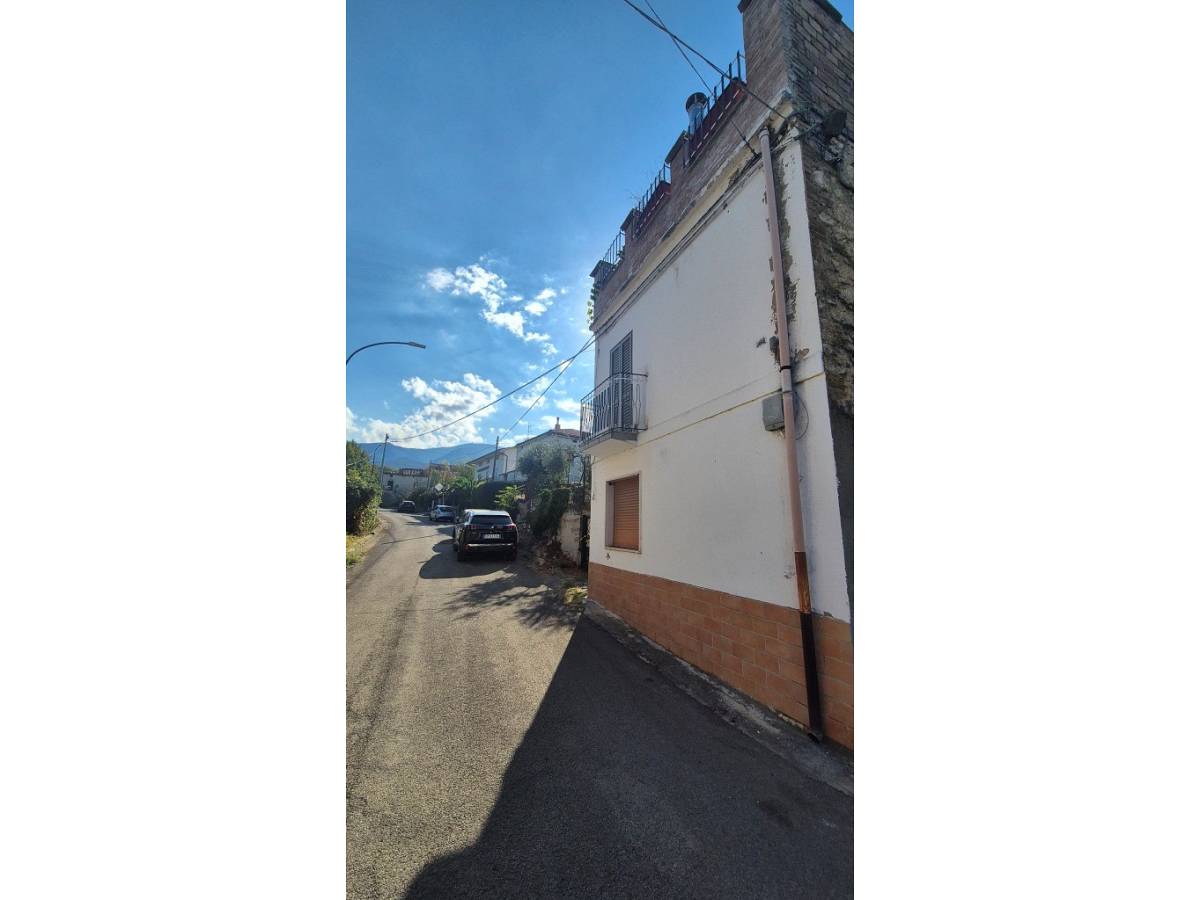 Indipendent house for sale in via case nuove at Rapino - 8879306 foto 2