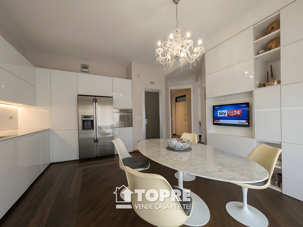 Apartment for sale in Via F. Salomone in Zona Piazza Matteotti area at Chieti - 1135993 foto 3
