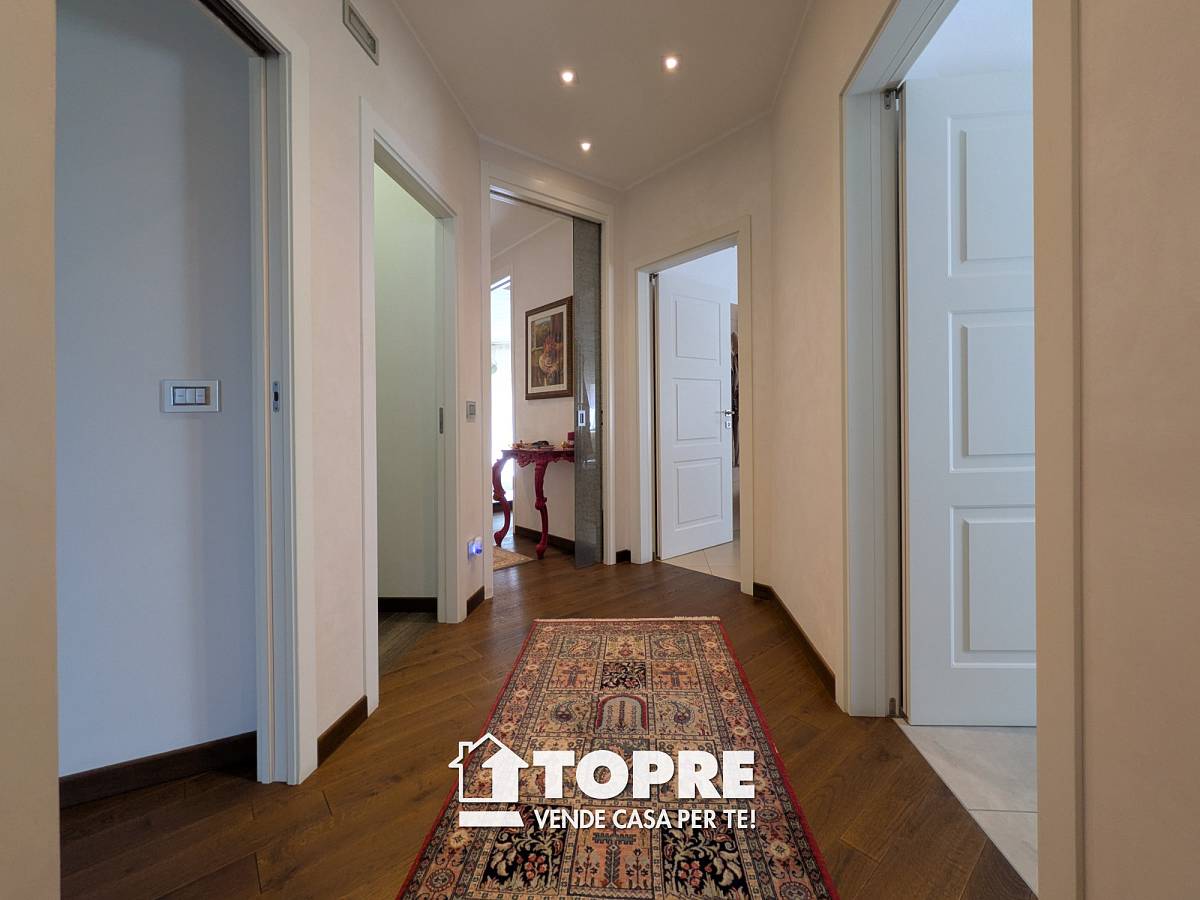 Appartamento in vendita in Via F. Salomone zona Zona Piazza Matteotti a Chieti - 1135993 foto 12