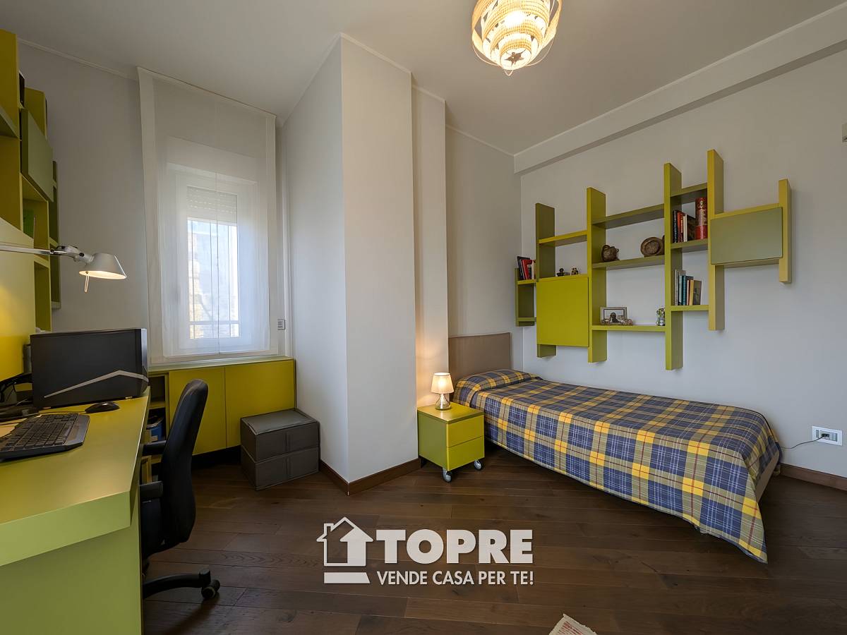 Apartment for sale in Via F. Salomone in Zona Piazza Matteotti area at Chieti - 1135993 foto 21