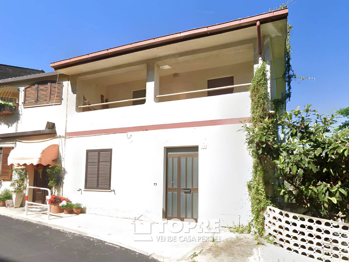 Casa indipendente in vendita in a Torino di Sangro - 7190219 foto 1