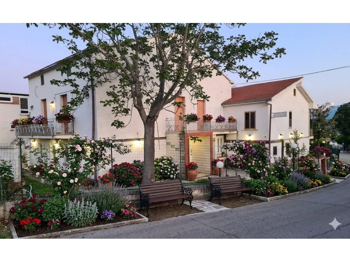 Villa for sale in Contrada Pantanella at Bucchianico - 457258 foto 2