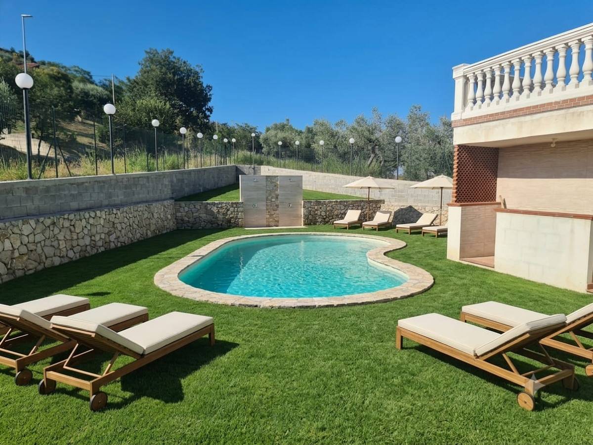 Villa for sale in Contrada Pantanella at Bucchianico - 457258 foto 11
